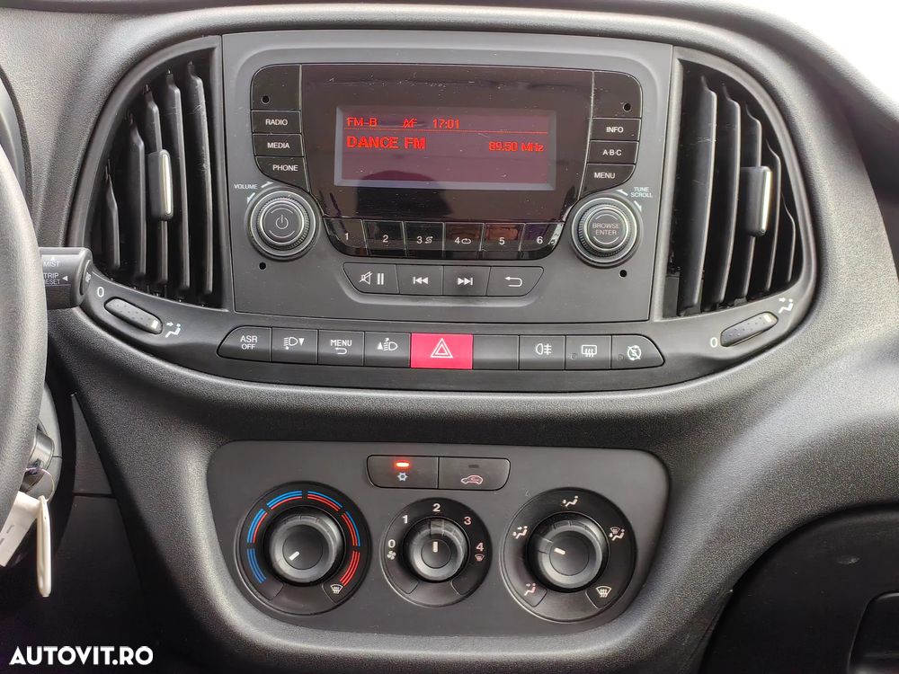 Fiat Doblo Combi 1.6 Mjet 105 CP Maxi Confort - 20