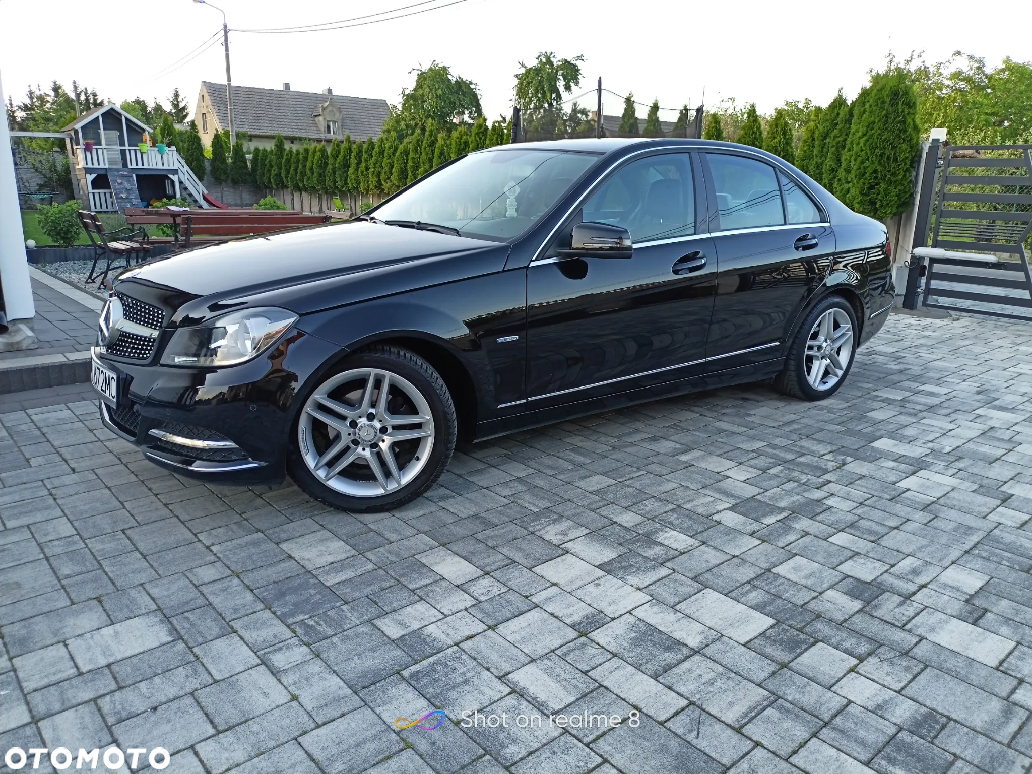 Mercedes-Benz Klasa C 180 CGI BlueEff Avantgarde - 29