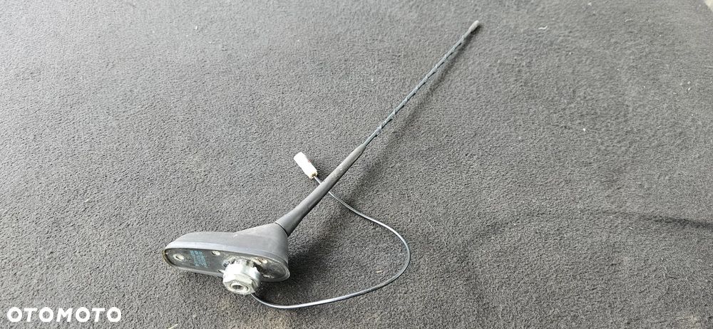 Antena gniazdo antenowe bat Citroen C4 II B7 - 1