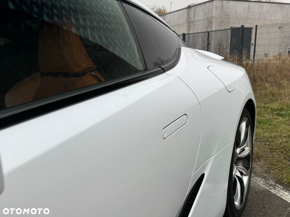 Lexus LC - 13