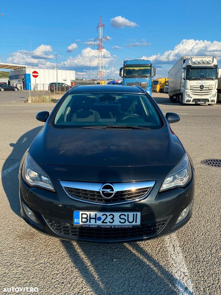 Opel Astra 1.7 CDTI Sport - 1