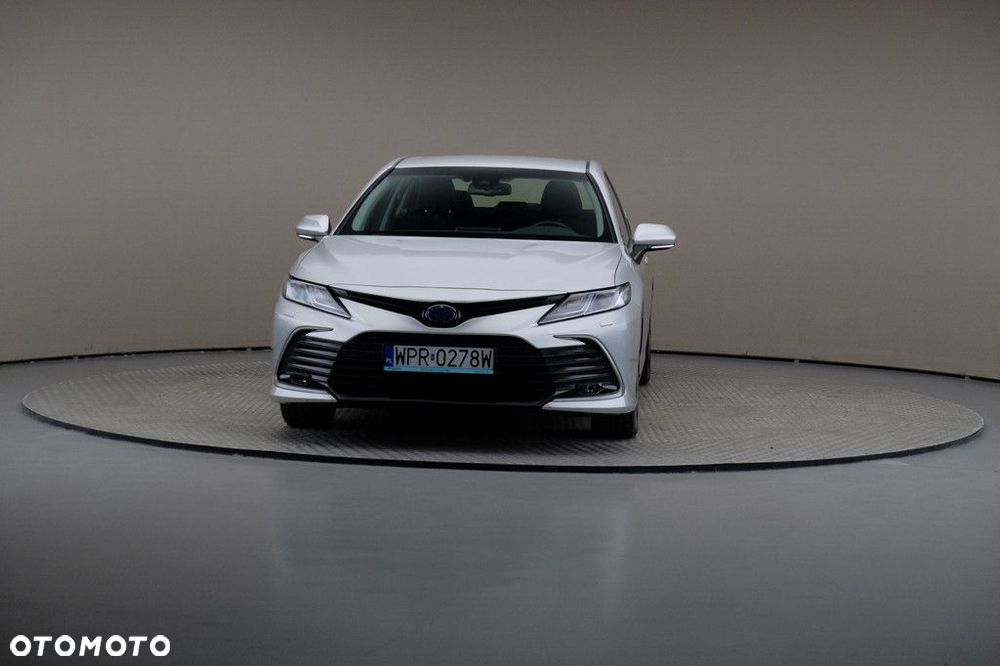 Toyota Camry 2.5 Hybrid Comfort CVT - 3