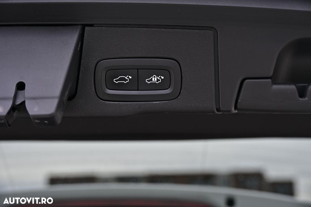 Volvo XC 60 D4 AWD Geartronic Inscription - 19