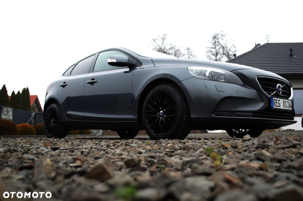 Volvo V40 D2 You - 5
