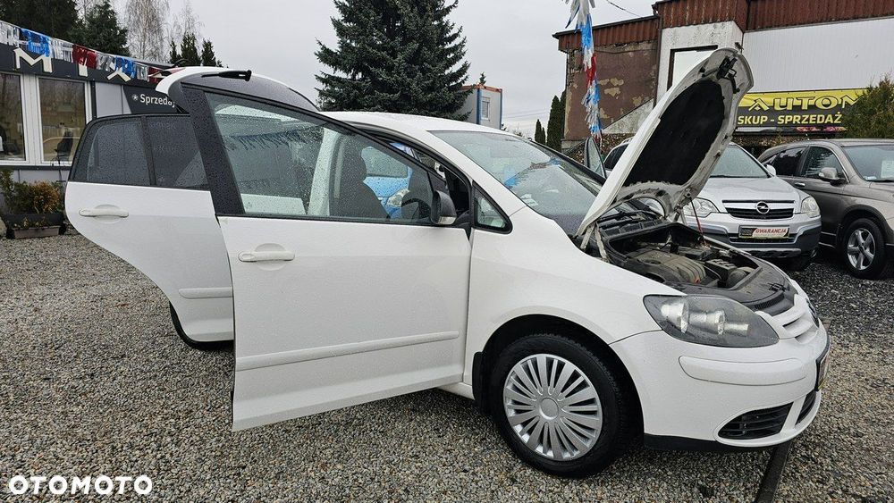 Volkswagen Golf Plus - 15