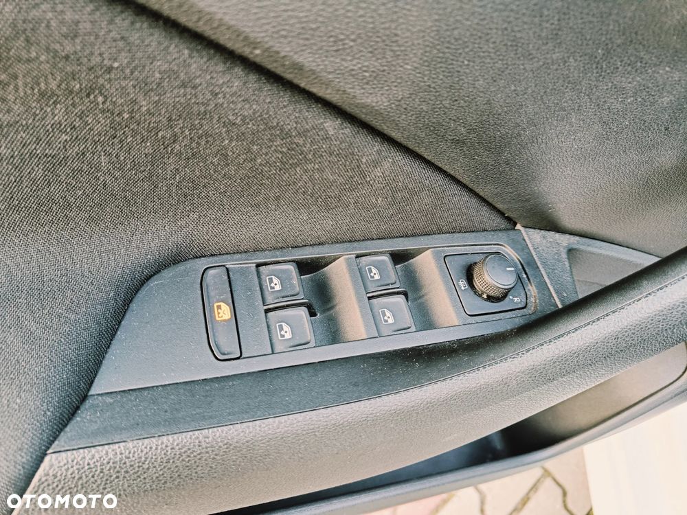 Skoda Kamiq 1.0 TSI Ambition - 17