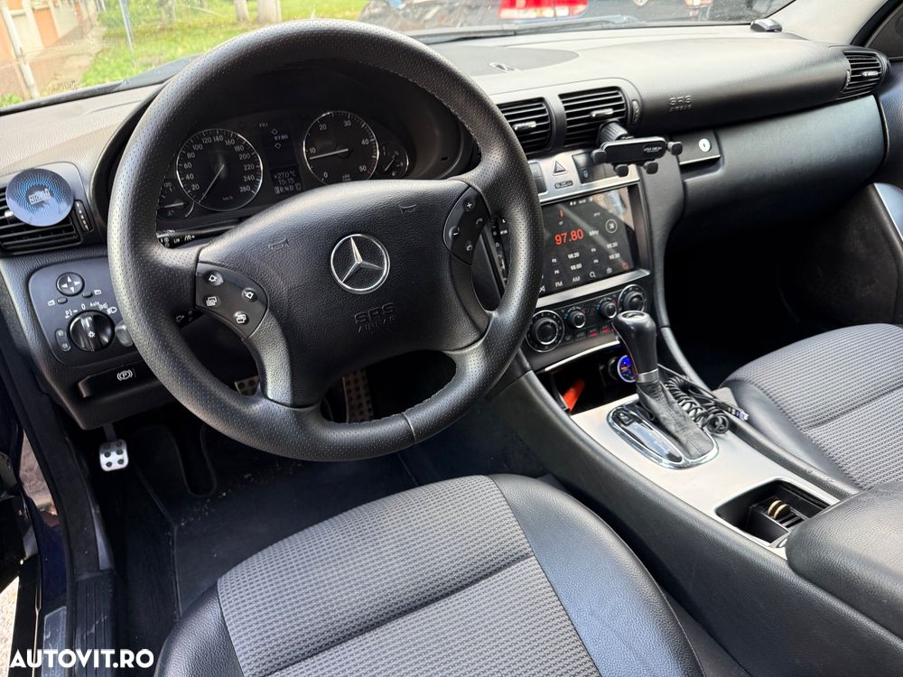 Mercedes-Benz C - 4