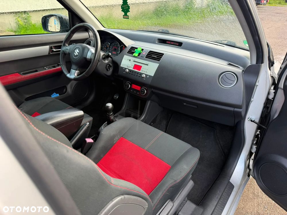 Suzuki Swift 1.6 Sport Rallye N' Style - 15