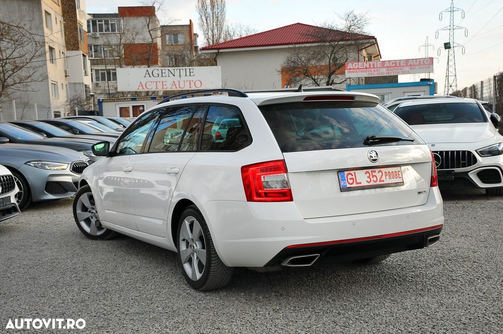 Skoda Octavia 2.0 TDI (Green tec) DSG RS - 7