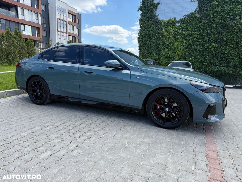 BMW Seria 5 520i AT MHEV - 6