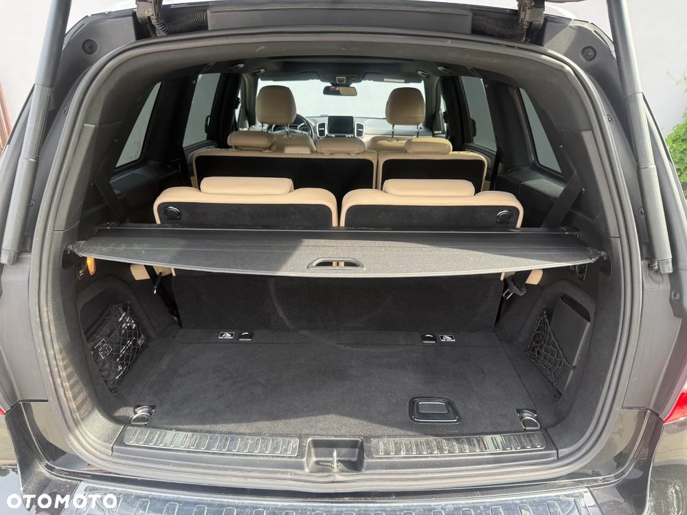 Mercedes-Benz GLS 350 d 4Matic 9G-TRONIC AMG Line - 8
