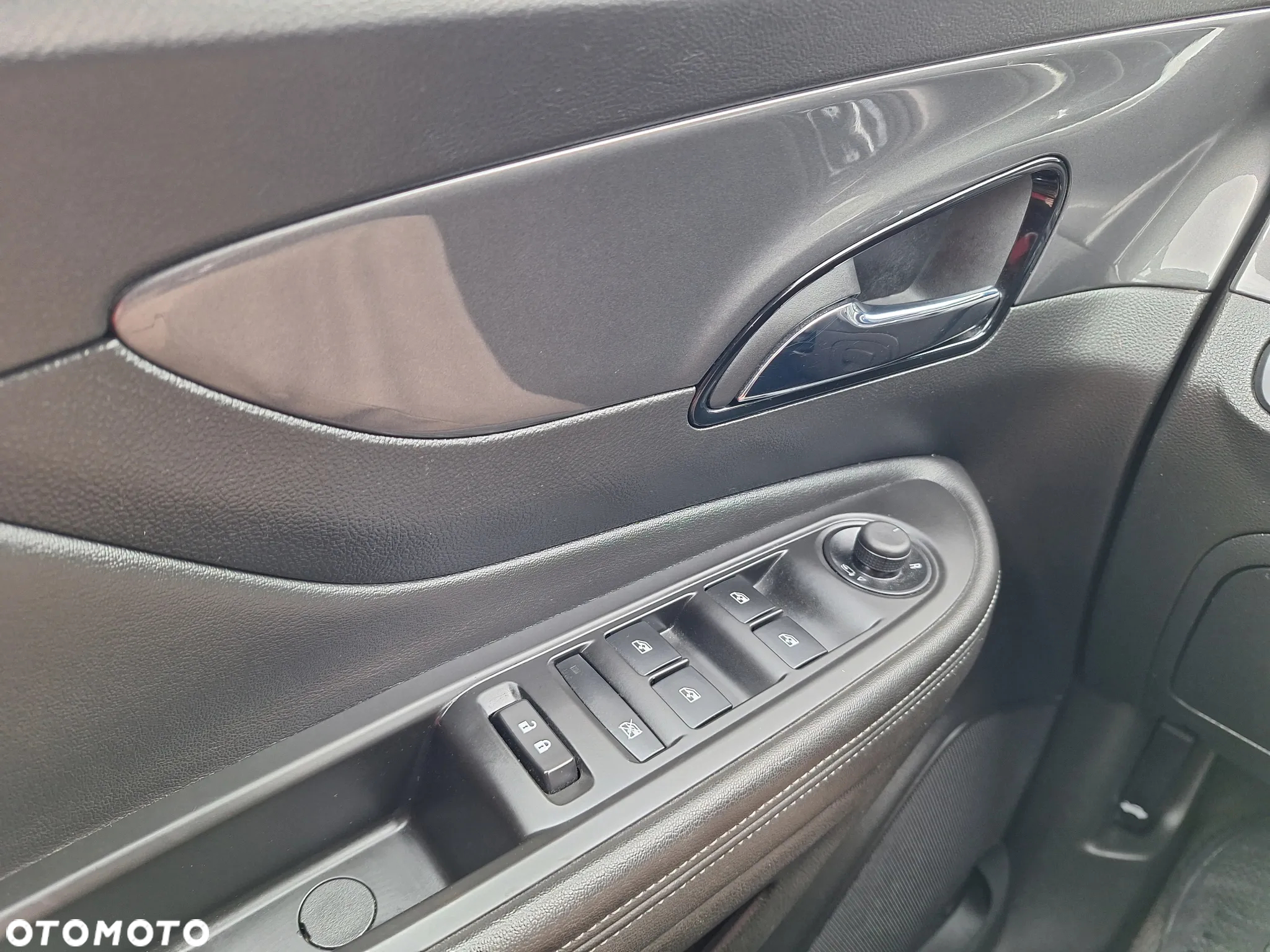 Opel Mokka X 1.4 Automatik Color Innovation - 16