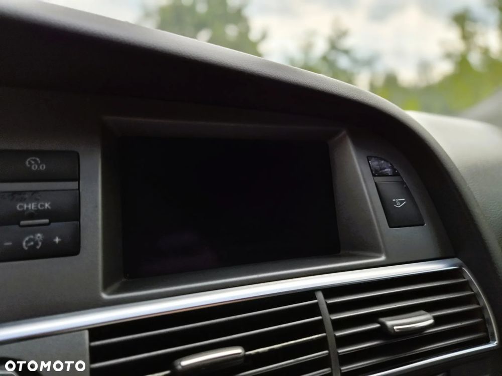 Audi A6 Avant - 27