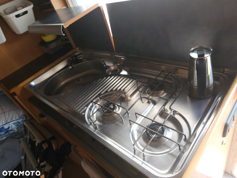 Hymer-Eriba Nova Swing 462A - 15