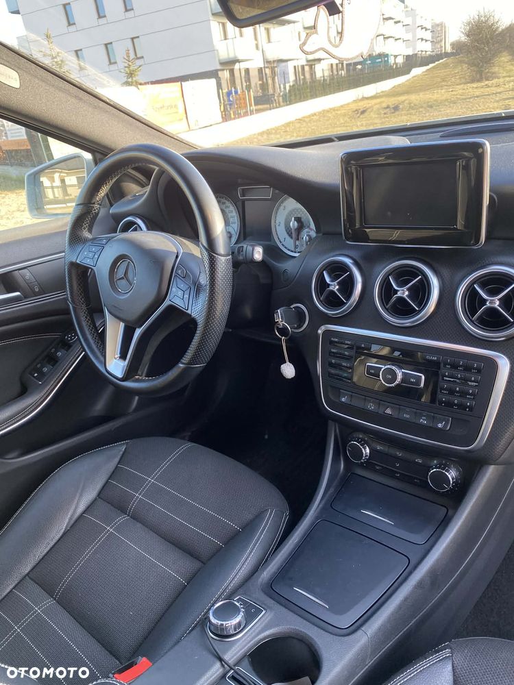 Mercedes-Benz Klasa A 180 CDI (BlueEFFICIENCY) 7G-DCT AMG Sport - 6