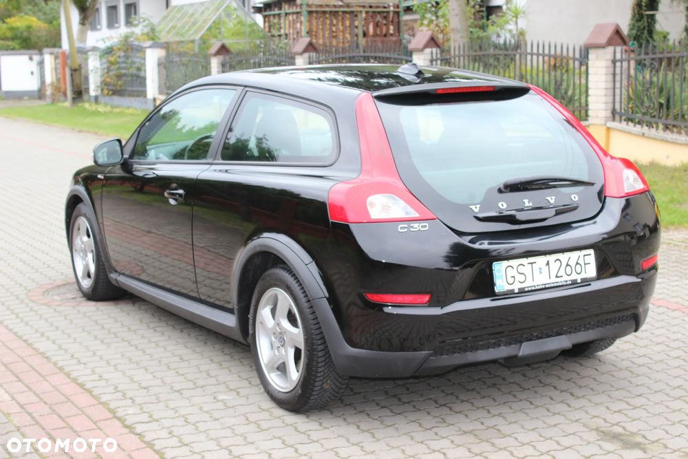 Volvo C30 D2 Summum - 8