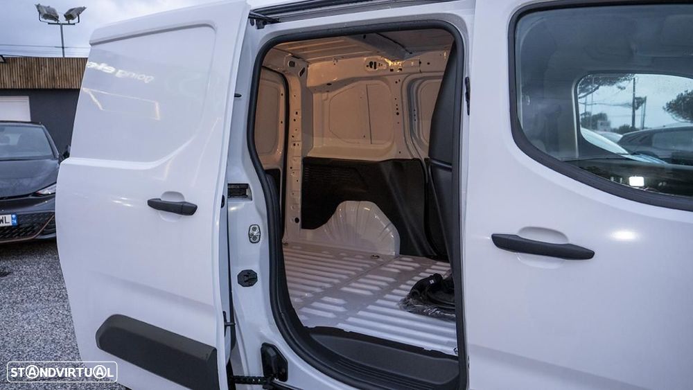 Peugeot Partner Premium - 27