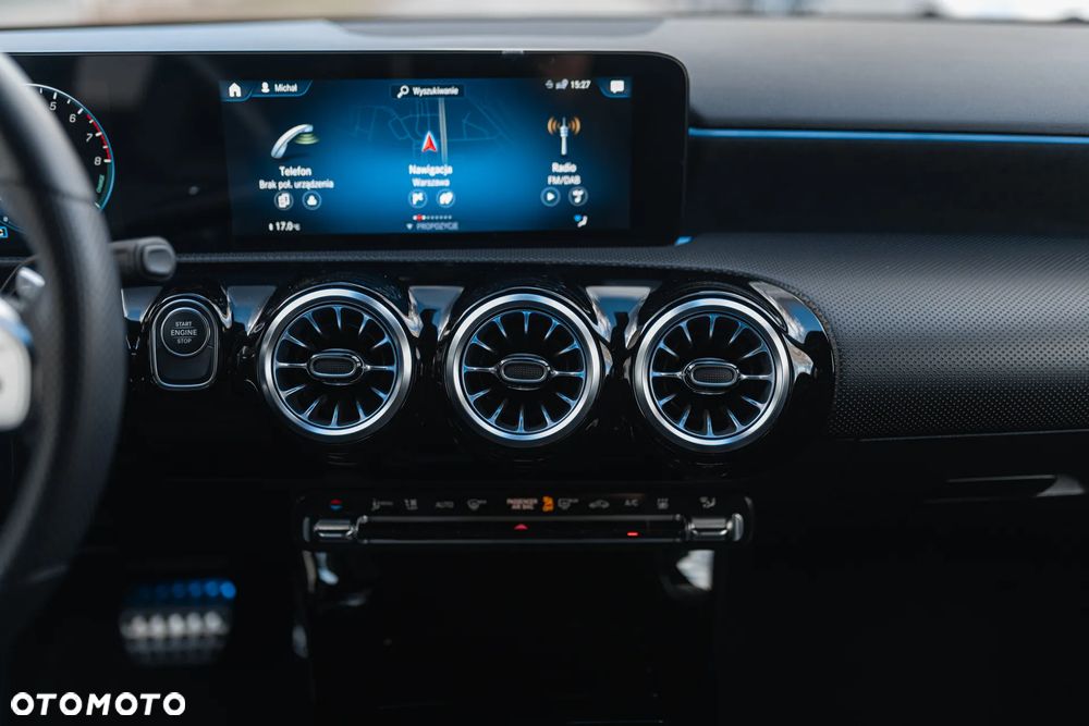 Mercedes-Benz Klasa A 250 E AMG Line 8G-DCT - 22