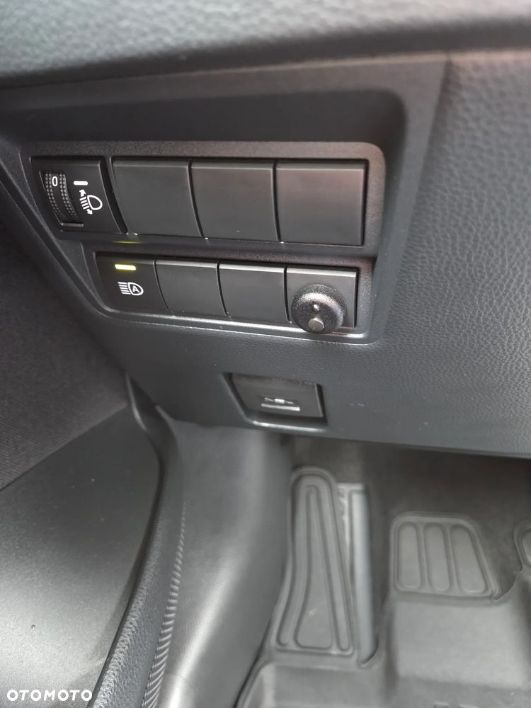 Toyota Yaris Cross Hybrid 1.5 Comfort AWD - 27