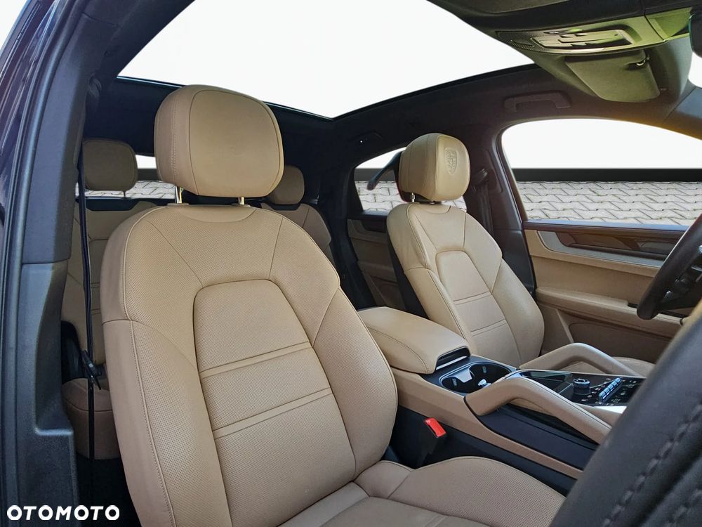 Porsche Cayenne Standard - 15