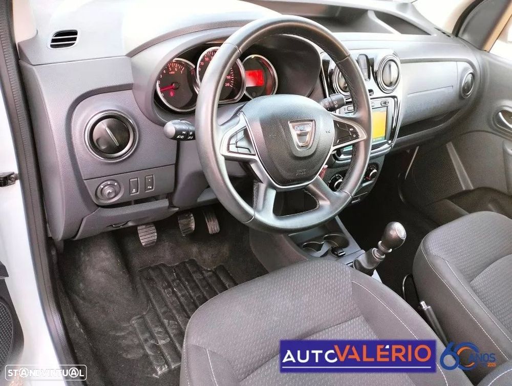 Dacia Dokker 1.5 Blue dCi Comfort — fotografia 11