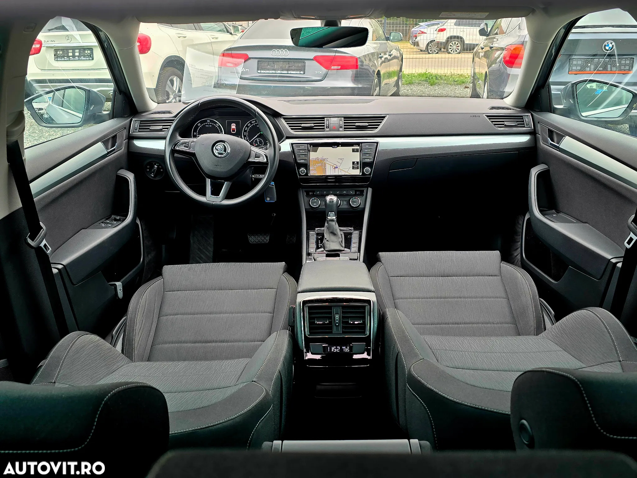 Skoda Superb 1.6 TDI DSG Ambition - 11