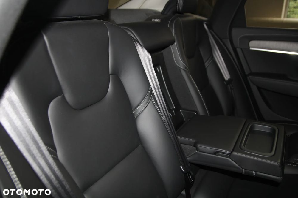 Volvo S90 T8 AWD Plug-In Hybrid Inscription - 34
