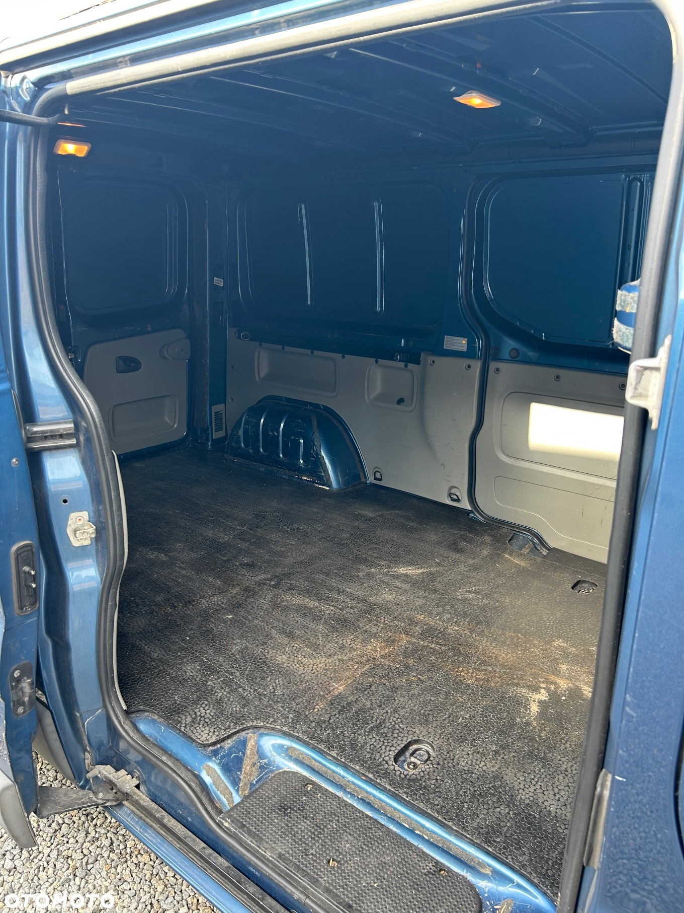 Opel Vivaro - 7