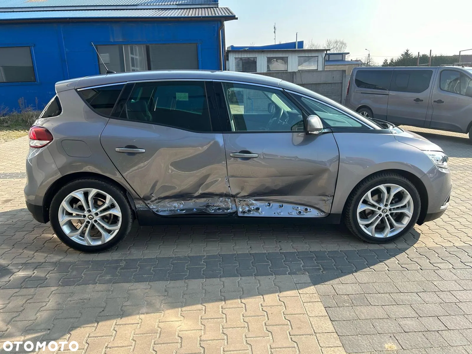 Renault Scenic BLUE dCi 120 EDC LIMITED - 4