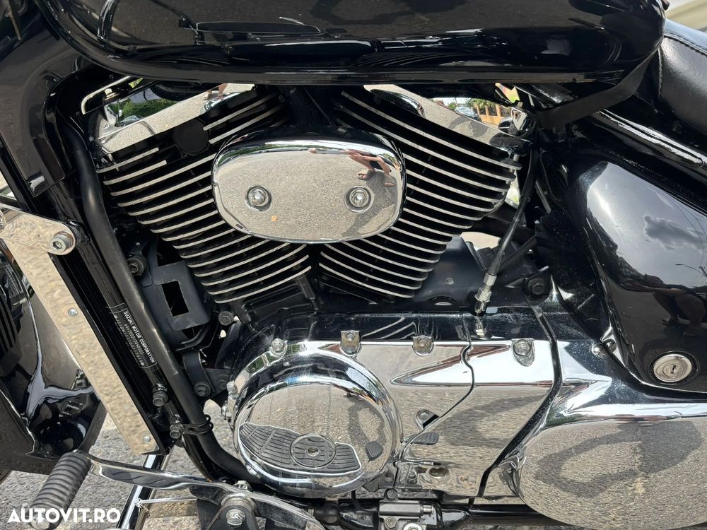 Suzuki VL 800 Volusia - Boulevard C50 - 10
