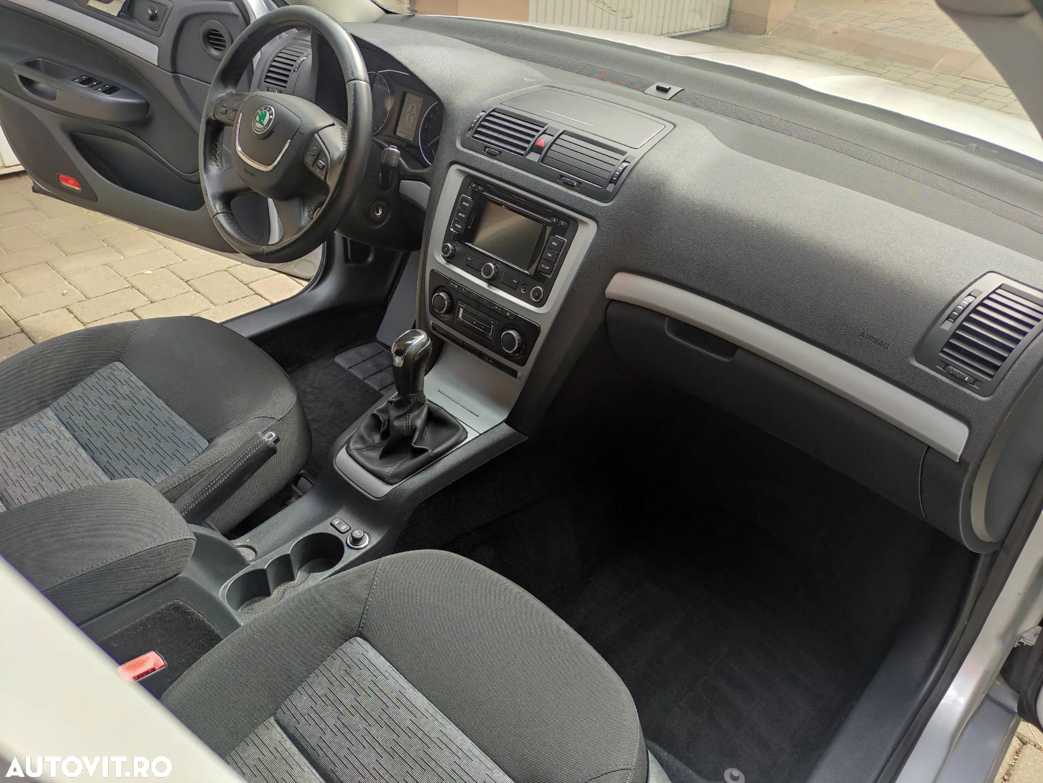 Skoda Octavia 1.6 TDI DPF Classic - 9