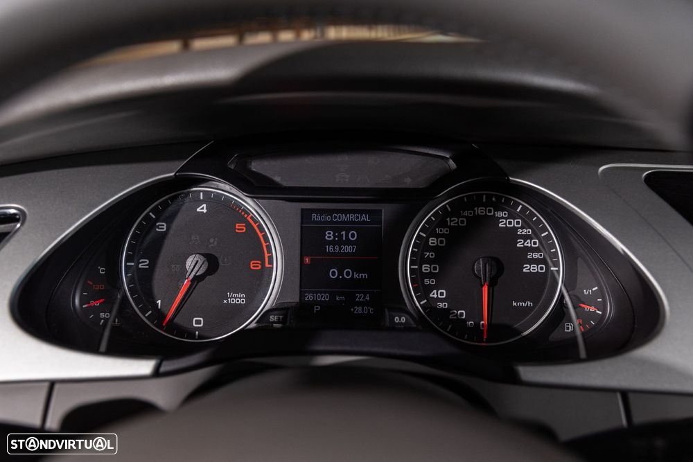 Audi A4 2.7 TDI V6 - 13