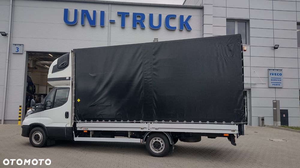Iveco Iveco Daily 35S18  MIĘDZYNARODÓWKA 10 ep Spanie WEBASTO ASO 3.0 Poduszki 3 osoby - 24
