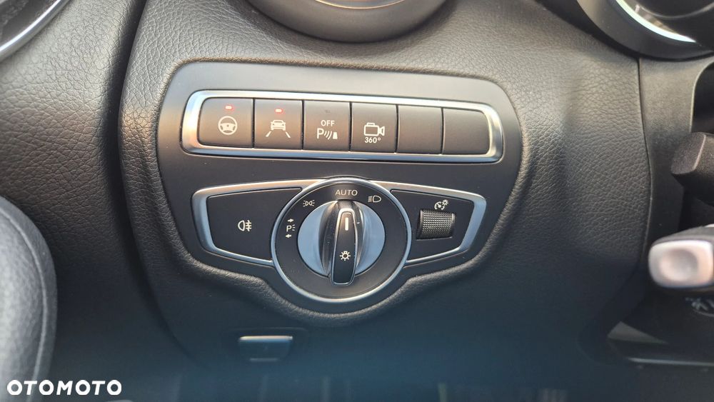 Mercedes-Benz GLC 220 d 4-Matic - 16