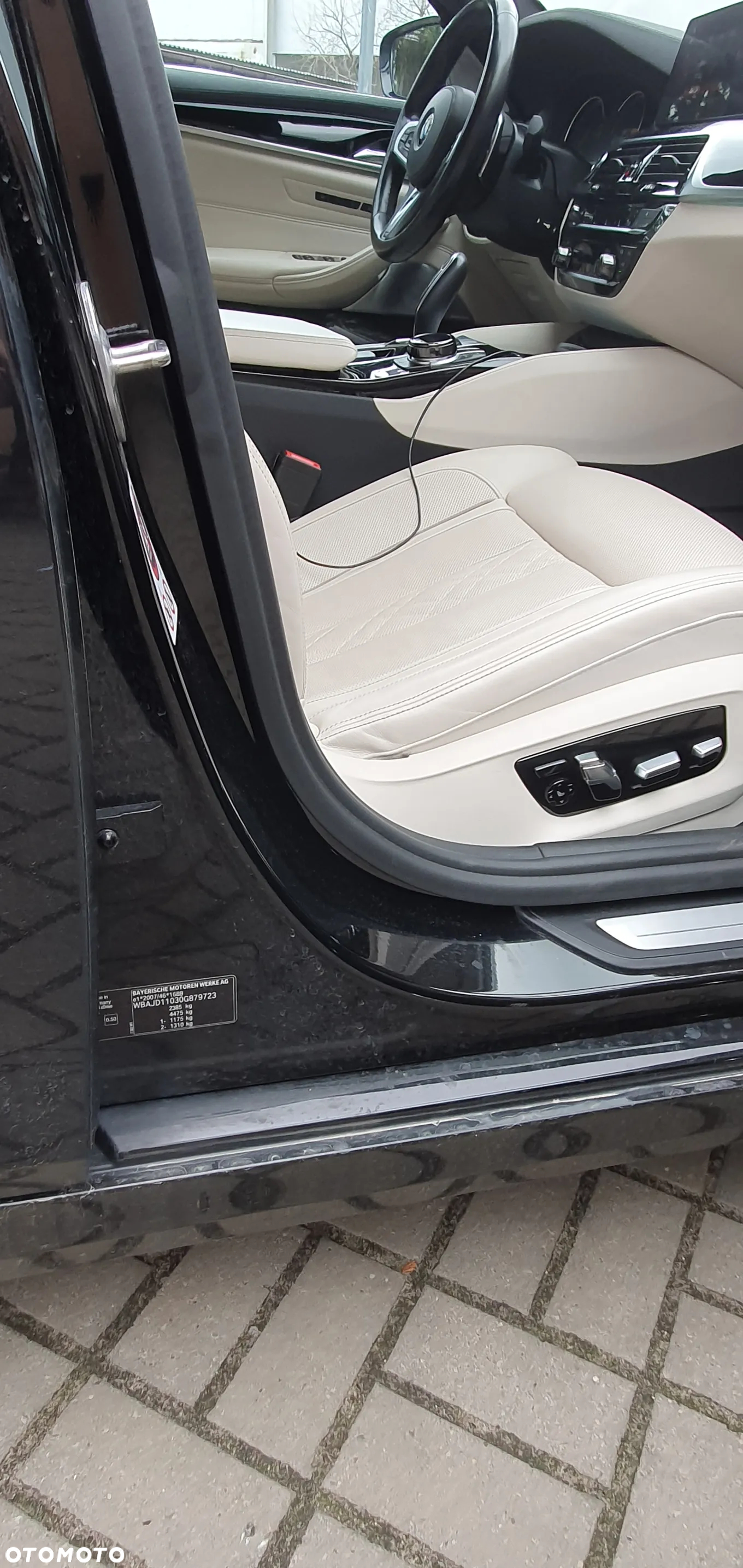BMW Seria 5 530d xDrive Luxury Line - 10