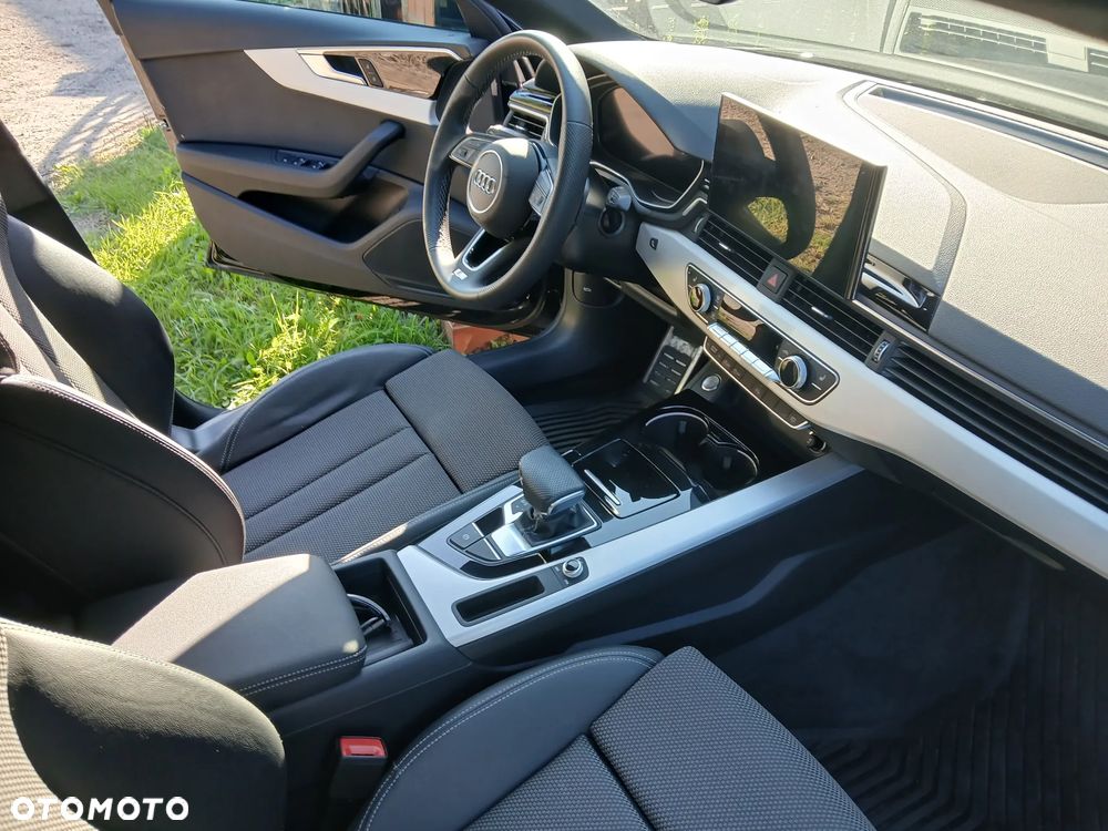 Audi A4 Limousine 40 TFSI mHEV S Line S tronic - 13