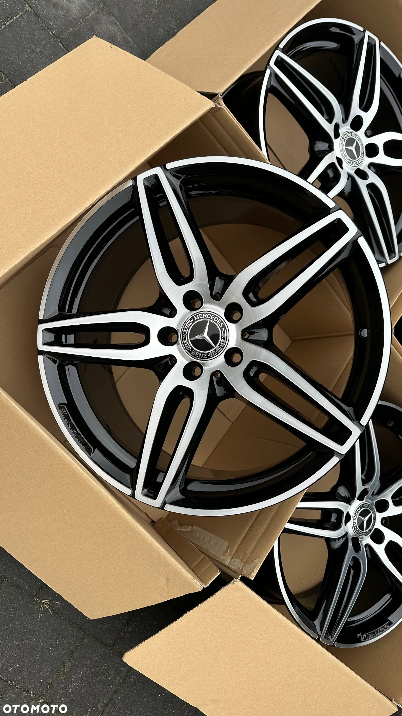 Felgi Mercedes-Benz AMG 9Jx18H2-N Et43 ET49 8Jx18H2 5x112 A2134012100 KOŁA R19 - 6
