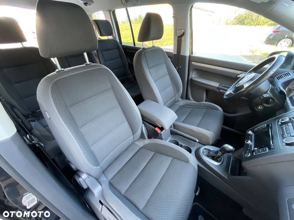 Volkswagen Touran 2.0 TDI DPF Highline DSG - 6