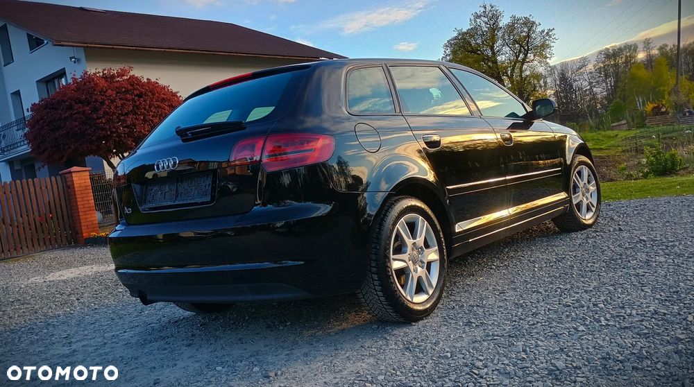 Audi A3 Sportback 1.6 Ambiente - 10