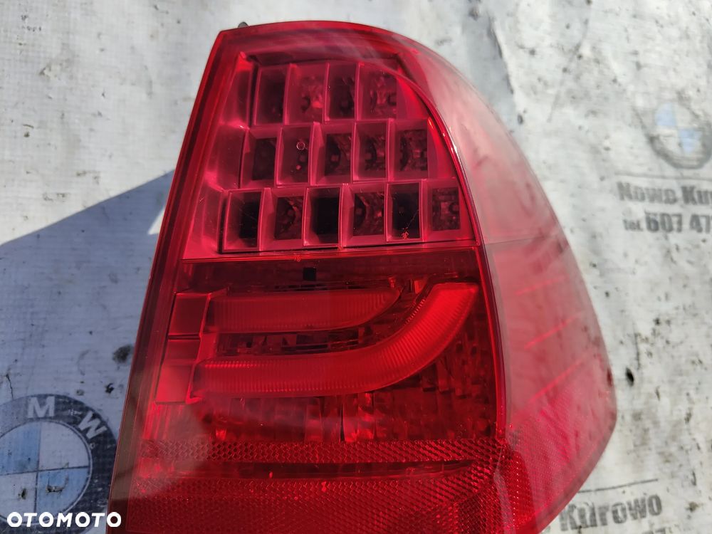 BMW E91 LCI Lampa tylna prawa narożna w błotnik LED 4871738 - 2
