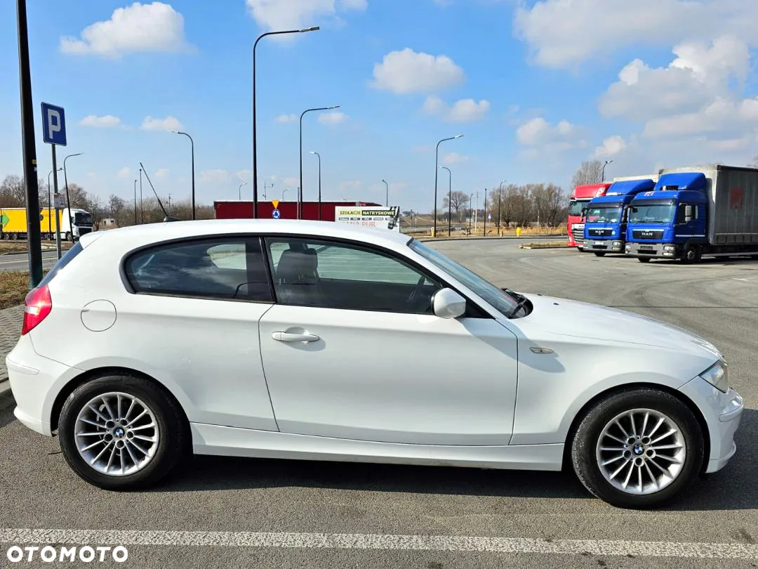 BMW Seria 1 116d - 37