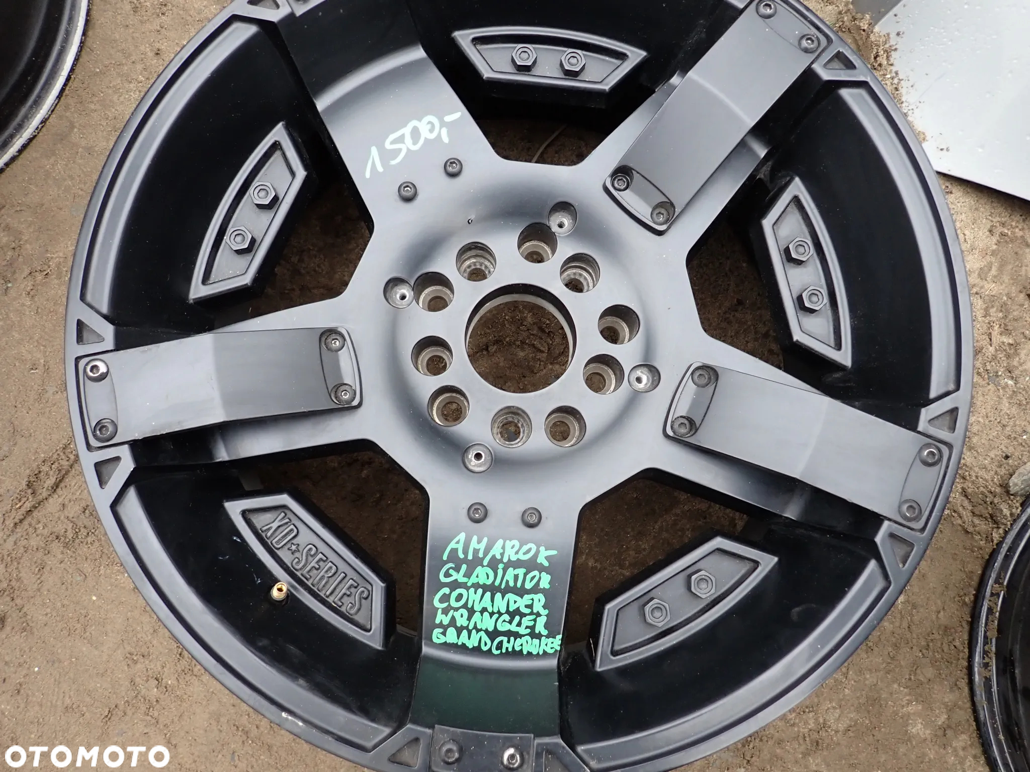 AMAROK GRAND CHEROKEE WRANGLER GLADIATOR FELGA 20' - 2