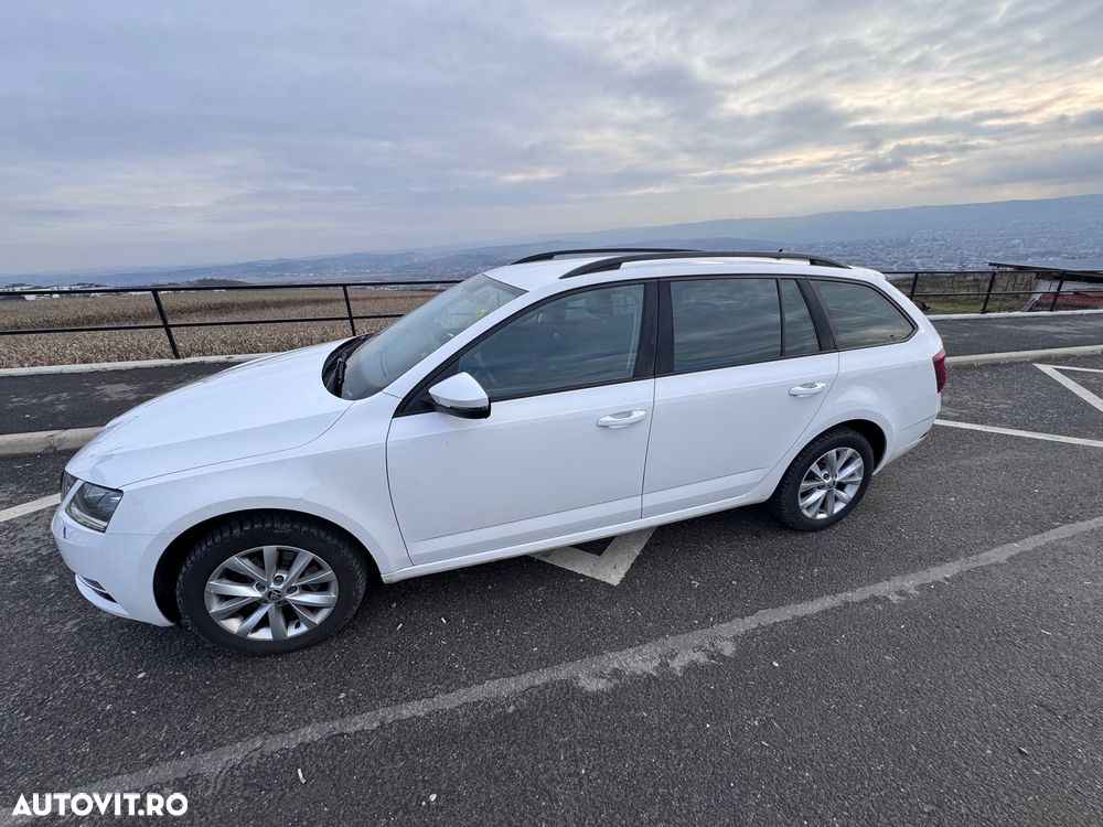 Skoda Octavia - 3