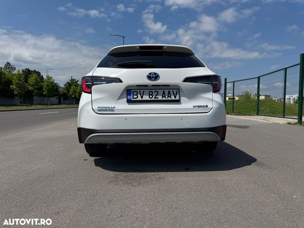 Toyota Corolla 1.8 HEV Business - 2
