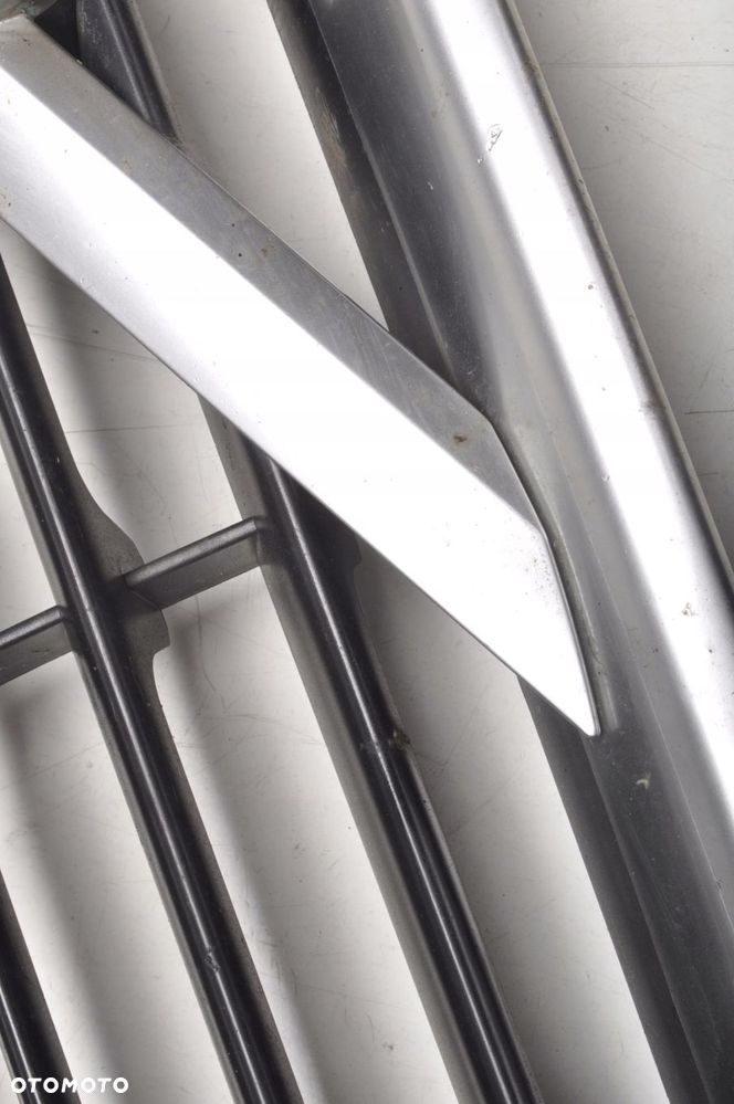 VOLVO C30 ATRAPA GRIL GRILL 30657194 RDESIGN - 6