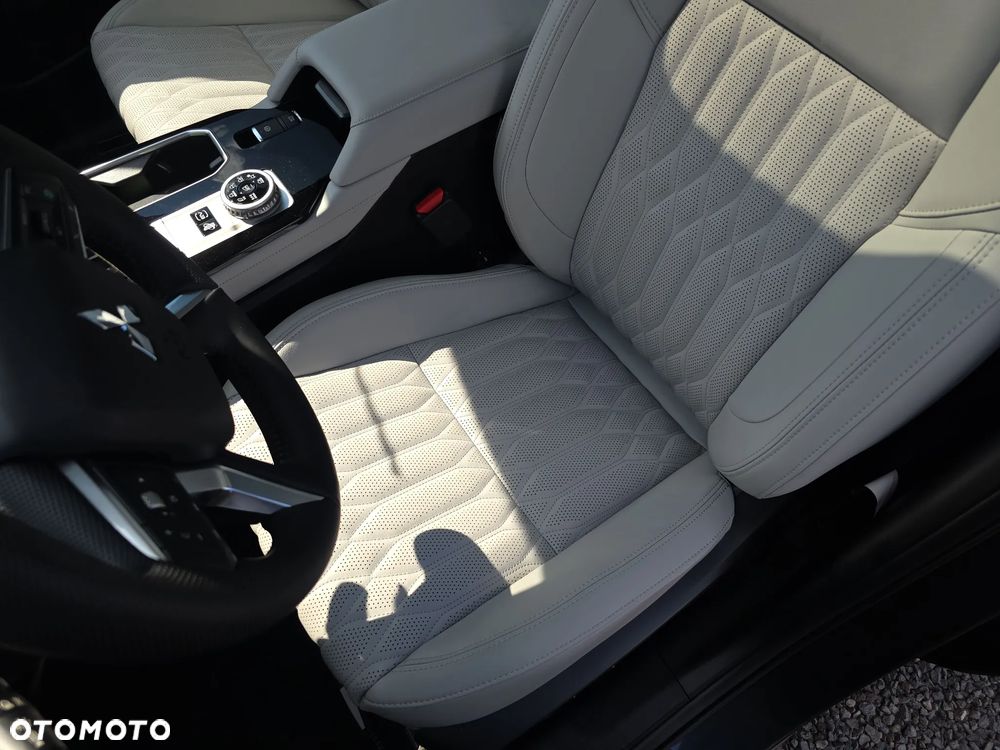 Mitsubishi Outlander Instyle - 13