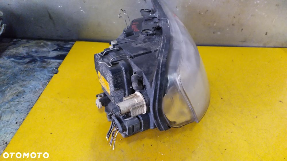 Lampa reflektor prawy skoda superb - 5