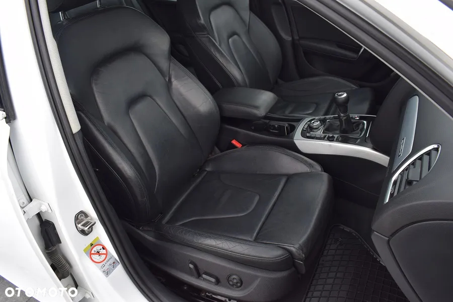 Audi A4 Avant 2.0 TDI DPF quattro S line Sportpaket (plus) - 12