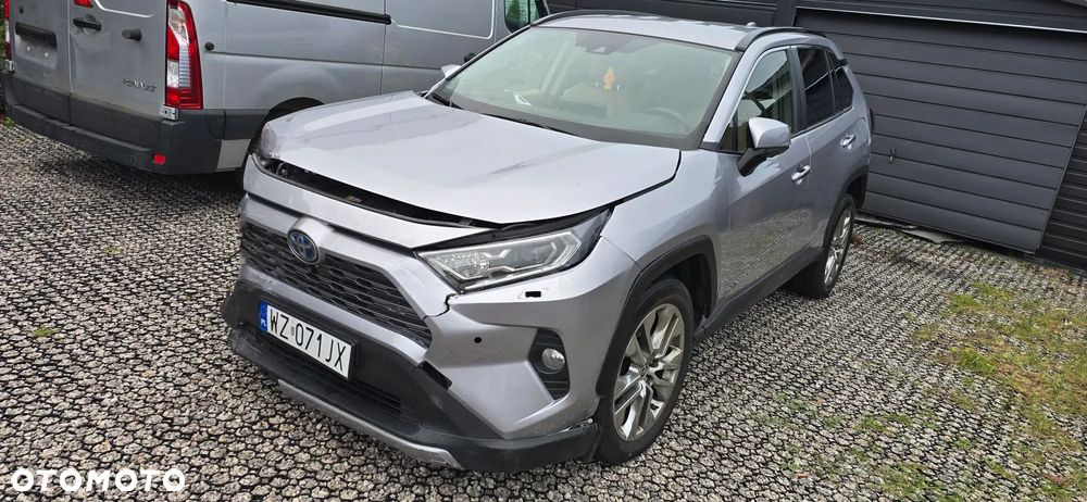 Toyota RAV4 - 3