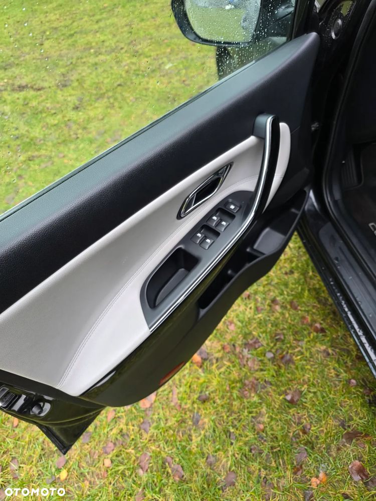 Kia Ceed 1.6 GDI Dream Team Edition - 6